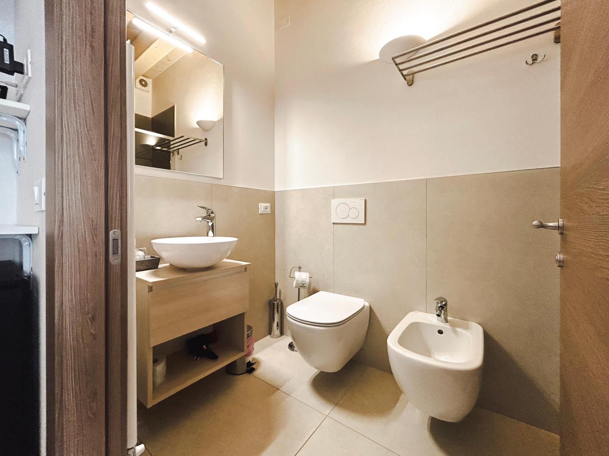 Via Poma Rooms Верона Екстериор снимка